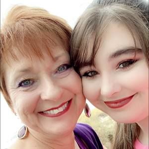 Meet your Posher, Joannie